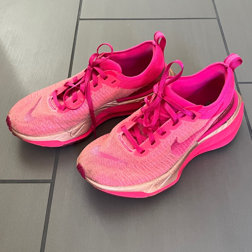 Nike Invincible Running Sneakers - image 3